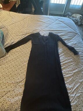 Classic Black Long Sleeve Midi Dress - Women's